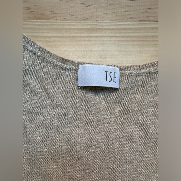 TSE Cashmere Tank - Picture 2 of 3